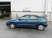 renault megane i fase 2 berlina (ba0) del año 2000
