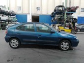 renault megane i fase 2 berlina (ba0) del año 2000