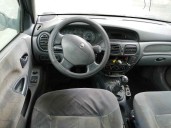 renault megane i fase 2 berlina (ba0) del año 2000