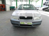 skoda octavia berlina (1u2) del año 2002
