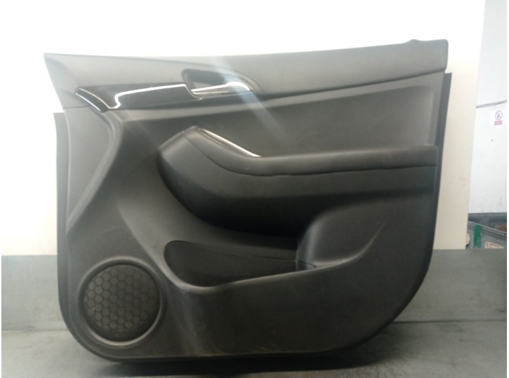 Recambio de guarnecido puerta delantera derecha para chevrolet orlando (j309) 2.0 d referencia OEM IAM 95981906 95191006 