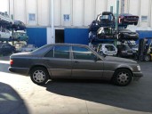 mercedes-benz clase e (w124) berlina del año 1999