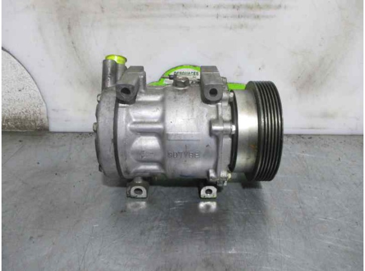 Recambio de compresor aire acondicionado para dacia logan 1.6 16v cat referencia OEM IAM 8200526884A 1194 SANDEN