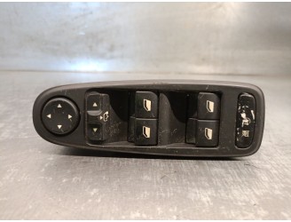 Replacement front left window switch for Citroën C4 Grand Picasso I (UA_) 2.0 HDi 138 OEM IAM reference 96639383ZD