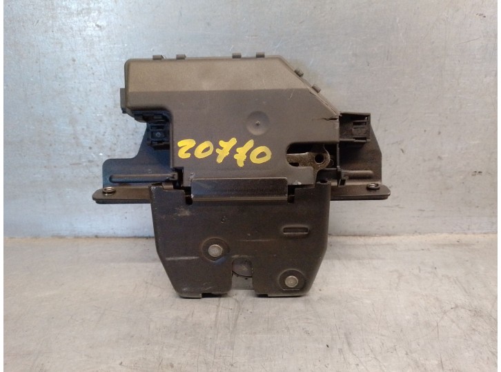 Recambio de cerradura maletero / porton para bmw x5 (e53) 4.4i automático referencia OEM IAM 51248408492 4 PINES 5 PUERTAS