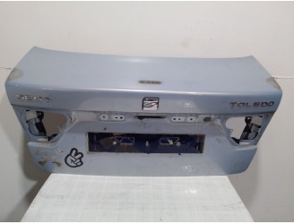Replacement rear tailgate for Seat Toledo II (1M2) 1.9 TDI OEM IAM reference 1M5827025D 