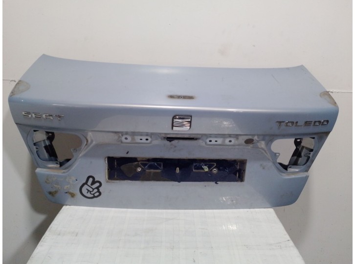 Replacement rear tailgate for Seat Toledo II (1M2) 1.9 TDI OEM IAM reference 1M5827025D 