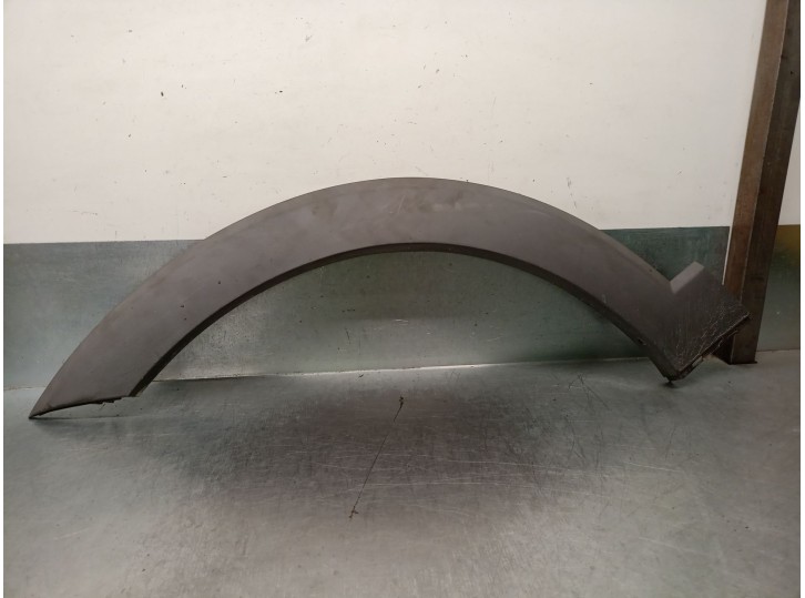 Recambio de aletin delantero izquierdo para chevrolet captiva (c100, c140) 2.0 d referencia OEM IAM 96439703 42546866 