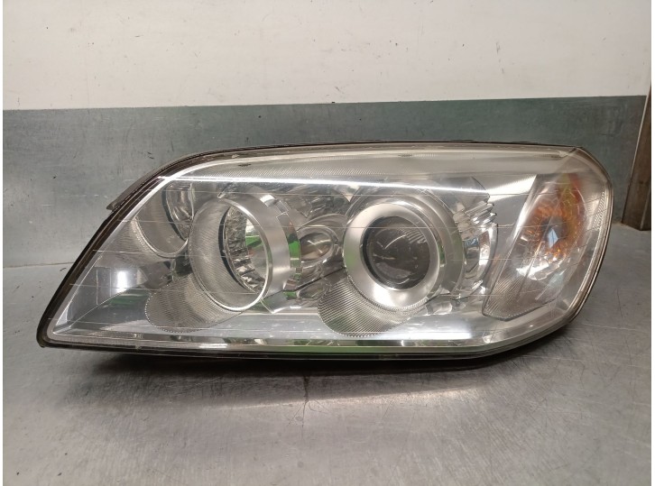 Replacement left headlight for Chevrolet Captiva (C100, C140) 2.0 D OEM IAM reference 96626973 96626973 