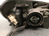Replacement left headlight for Chevrolet Captiva (C100, C140) 2.0 D OEM IAM reference 96626973 96626973 