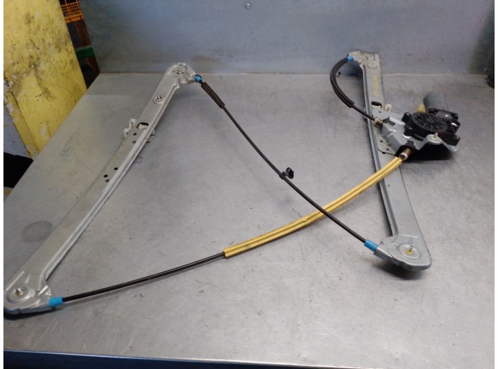 Recambio de elevalunas delantero derecho para bmw x5 (e53) 4.4i automático referencia OEM IAM 51338254912 2 PINES 5 PUERTAS