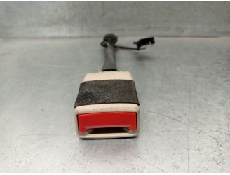 Recambio de enganche cinturon para saab 9-5 (ys3g) 2.0 tid referencia OEM IAM 13332605 12829223 DELANTERO DERECHO - 2 PINES - 4 