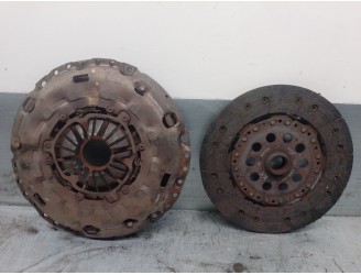 Recambio de kit embrague para saab 9-3 station wagon (e50) 1.9 tid referencia OEM IAM 55563793 55563793 LUK