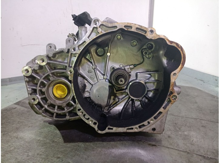 Replacement gearbox for Chevrolet Captiva (C100, C140) 2.0 D OEM IAM reference BEW4357 96876001 