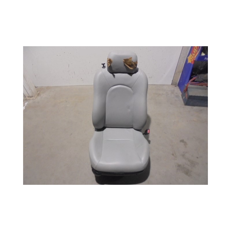 Recambio de asiento delantero derecho para ford puma (cce) 1.7 16v cat referencia OEM IAM CUERO GRIS 3 PUERTAS