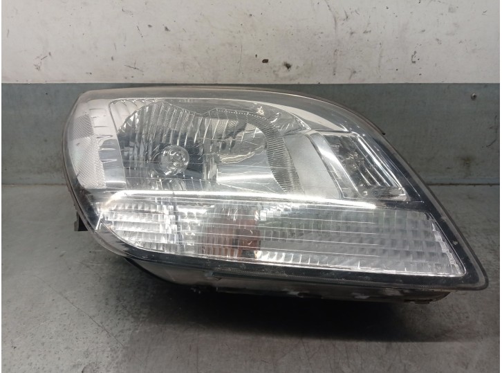 Replacement right headlight for Chevrolet Orlando (J309) 2.0 D OEM IAM reference 95025586 95025586 5 DOORS