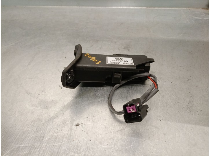 Recambio de motor tapa deposito combustible para chevrolet captiva (c100, c140) 2.0 d referencia OEM IAM 96876103 