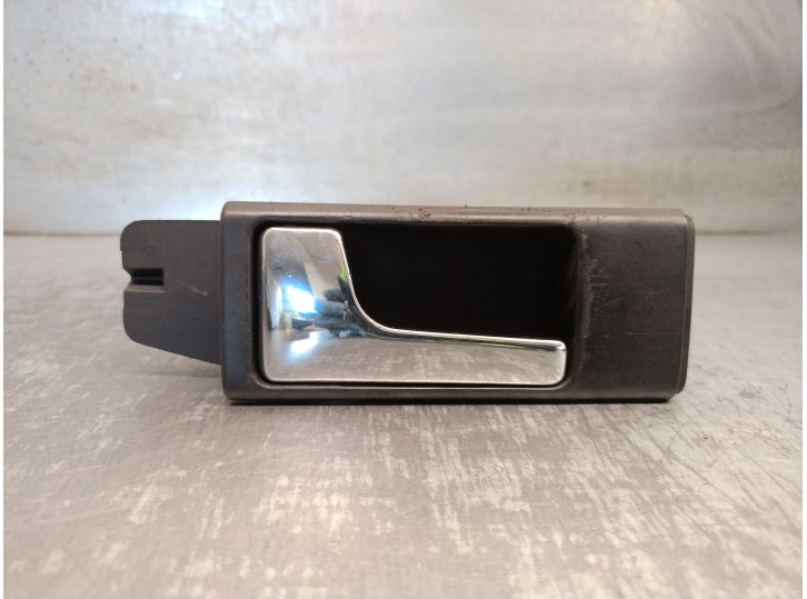 Recambio de maneta interior delantera izquierda para audi 100 c4 sedán (4a2) 2.3 e referencia OEM IAM 4A0837019 5 PUERTAS