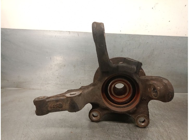 Recambio de mangueta delantera derecha para nissan almera ii hatchback (n16) 1.5 referencia OEM IAM 400145M000 