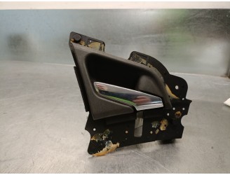 Recambio de maneta interior delantera derecha para mercedes-benz clase e (w210) e 300 turbo-d (210.025) referencia OEM IAM A2027