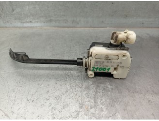Recambio de motor tapa deposito combustible para saab 9-5 (ys3g) 2.0 tid referencia OEM IAM 13501151  008066