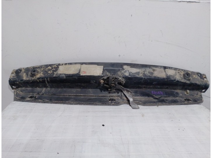 Recambio de panel frontal para citroën xsara picasso (n68) 2.0 hdi referencia OEM IAM 7106A6 