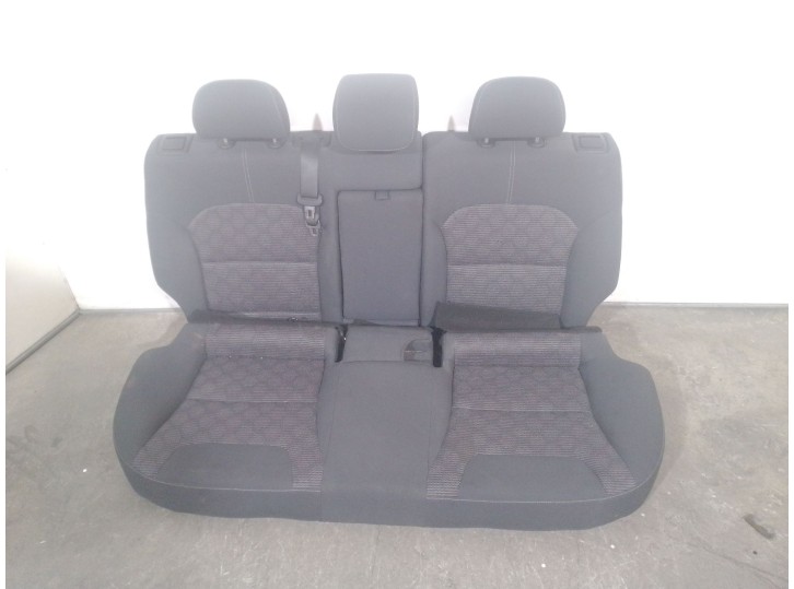 Recambio de asientos traseros para kia niro i (de) 1.6 gdi hybrid referencia OEM IAM 89100G5000A10 89100G5000A10 