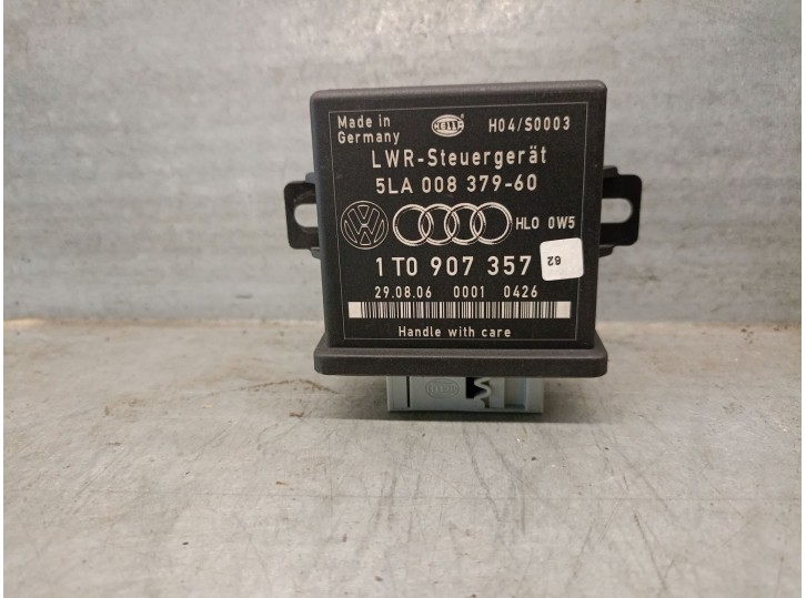 Replacement lighting control unit for Volkswagen Golf V (1K1) 2.0 TDI OEM IAM reference 1T0907357 5LA00837960
