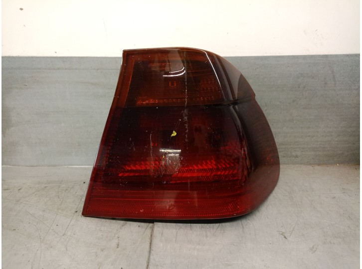 Recambio de piloto trasero derecho para bmw 3 (e46) 320 d referencia OEM IAM 8364922 
