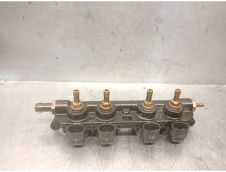 Recambio de rampa inyectora para bmw x5 (e53) 4.4i automático referencia OEM IAM 4114518600441 232040000