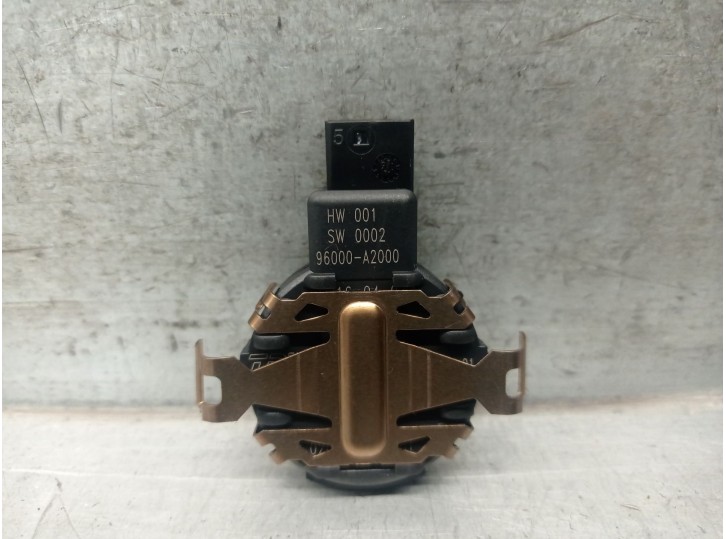 Recambio de sensor lluvia para kia niro i (de) 1.6 gdi hybrid referencia OEM IAM 96000A2000 