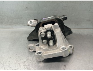 Replacement engine mount for Kia Niro I (DE) 1.6 GDI Hybrid OEM IAM reference 21830G2000 16070161