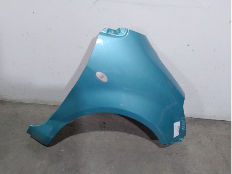 Recambio de aleta delantera derecha para suzuki splash a5b 1.0 12v cat referencia OEM IAM 5761151K00 AZUL 
