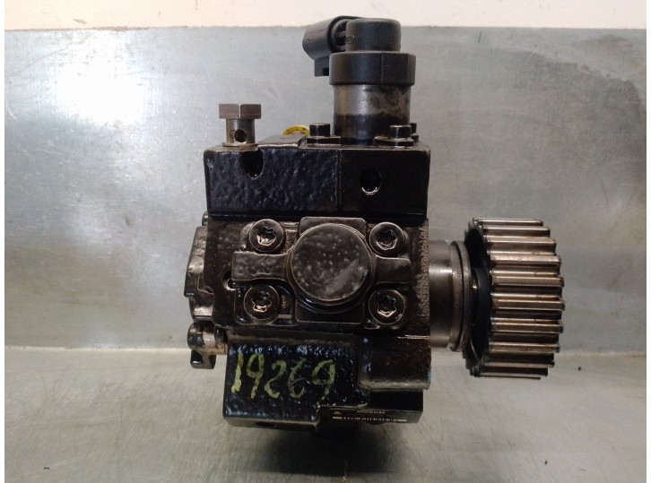 Recambio de bomba inyeccion para audi a4 avant (8e) 2.7 v6 24v tdi referencia OEM IAM 059130755S 0445010154 BOSCH