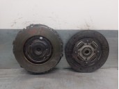 Replacement clutch kit for Volkswagen Golf IV (1J1) 1.6 OEM IAM reference 688498 