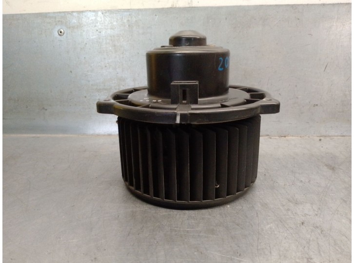 Recambio de motor calefaccion para ssangyong rexton 2.7 turbodiesel cat referencia OEM IAM 6921008A10  