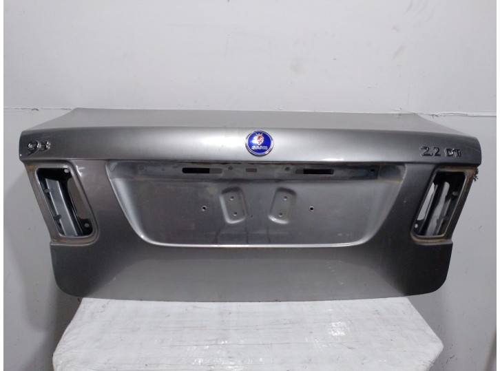 Replacement of rear tailgate for Saab 9-3 (YS3F, E79, D79, D75) 2.2 TiD OEM IAM reference 12771536 