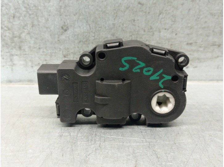 Recambio de motor calefaccion para bmw x1 (e84) xdrive 20 d referencia OEM IAM T1015556H  