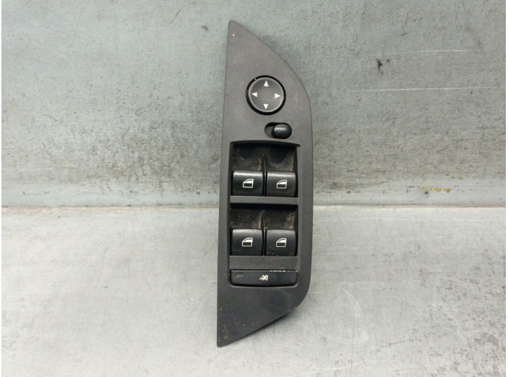 Recambio de mando elevalunas delantero izquierdo para bmw x1 (e84) xdrive 20 d referencia OEM IAM 921604604 ALPS