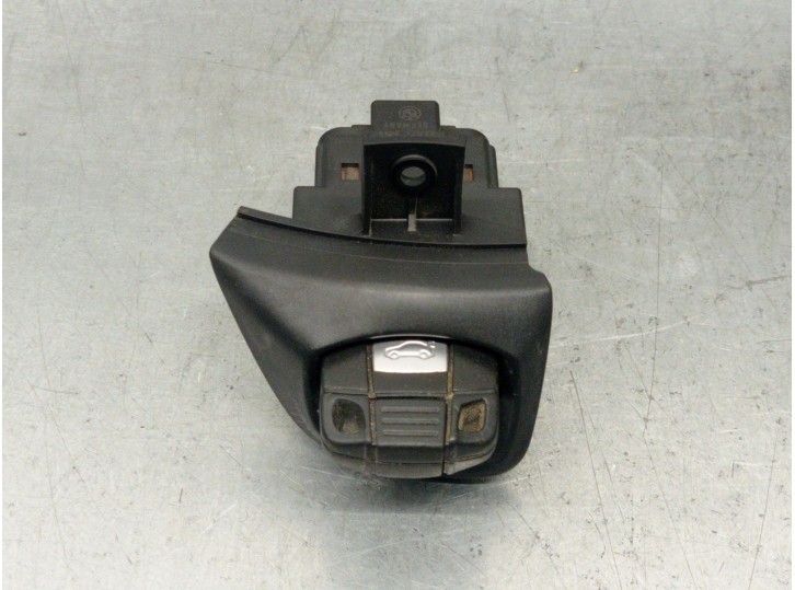 Replacement ignition switch for BMW X1 (E84) xDrive 20 D OEM IAM reference 919439902 10862510