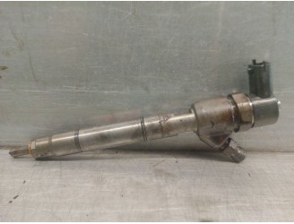 Replacement injector for Kia Cee'd Hatchback (ED) 1.6 CRDi 90 OEM IAM reference 338002A900 338002A900 0445110320 BOSCH