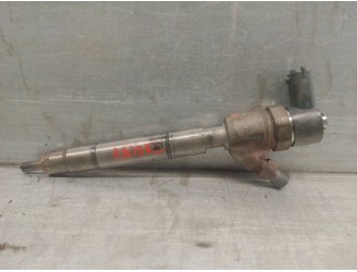Replacement injector for Kia Cee'd Hatchback (ED) 1.6 CRDi 90 OEM IAM reference 338002A900 338002A900 0445110320 BOSCH