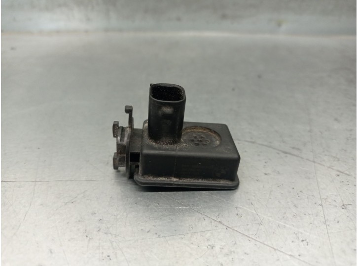 Recambio de sensor para bmw x1 (e84) xdrive 20 d referencia OEM IAM 64116988303 24055910