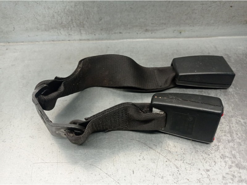 Recambio de enganche cinturon para bmw x1 (e84) xdrive 20 d referencia OEM IAM 7245663  TRASERO DERECCHO - 5 PUERTAS