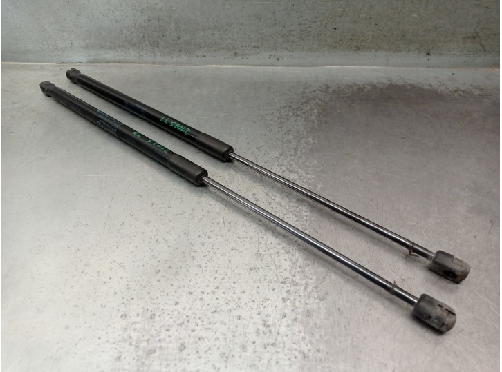 Recambio de amortiguadores maletero / porton para bmw x1 (e84) xdrive 20 d referencia OEM IAM 51242990136 STABILUS - DERECHO E 
