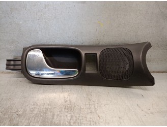 Recambio de maneta interior delantera izquierda para audi a4 b5 (8d2) 1.8 referencia OEM IAM 8D1837019 4 PUERTAS