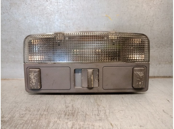 Recambio de luz interior para audi a4 b5 (8d2) 1.8 referencia OEM IAM 8D09471111E 