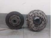 Replacement clutch kit for BMW X1 (E84) xDrive 20 D OEM IAM reference 124041310 21207580690 