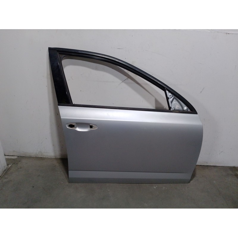 Recambio de puerta delantera derecha para skoda octavia iii (5e3, nl3, nr3) 1.6 tdi referencia OEM IAM 5EU831051A  