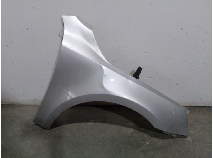Replacement right front fender for Skoda Octavia III (5E3, NL3, NR3) 1.6 TDI OEM IAM reference 5E0821105C 